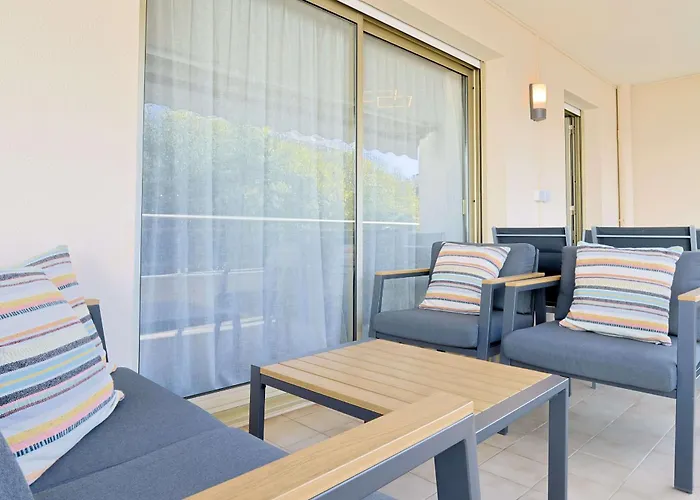 Le Californie - 1 - Centre - By Winsome Destination דירה קאן